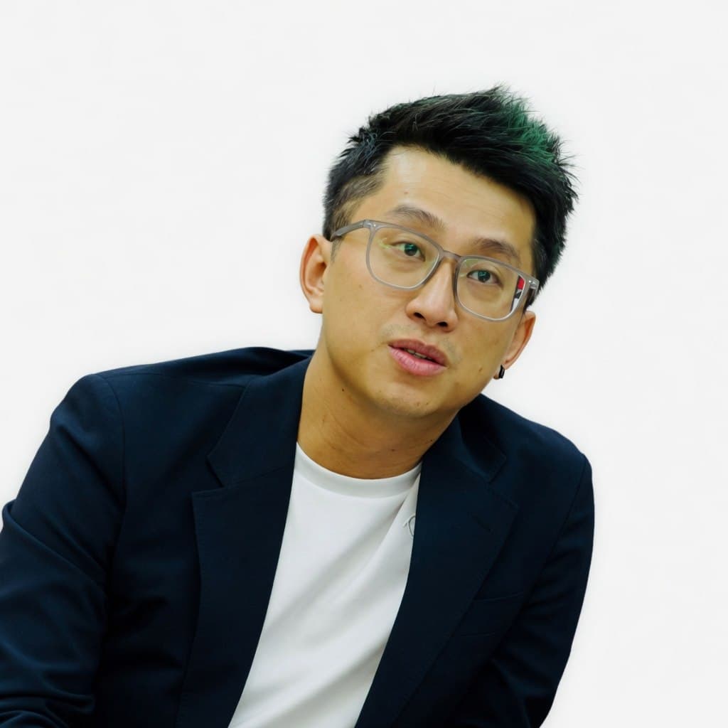 Cris D. Trần